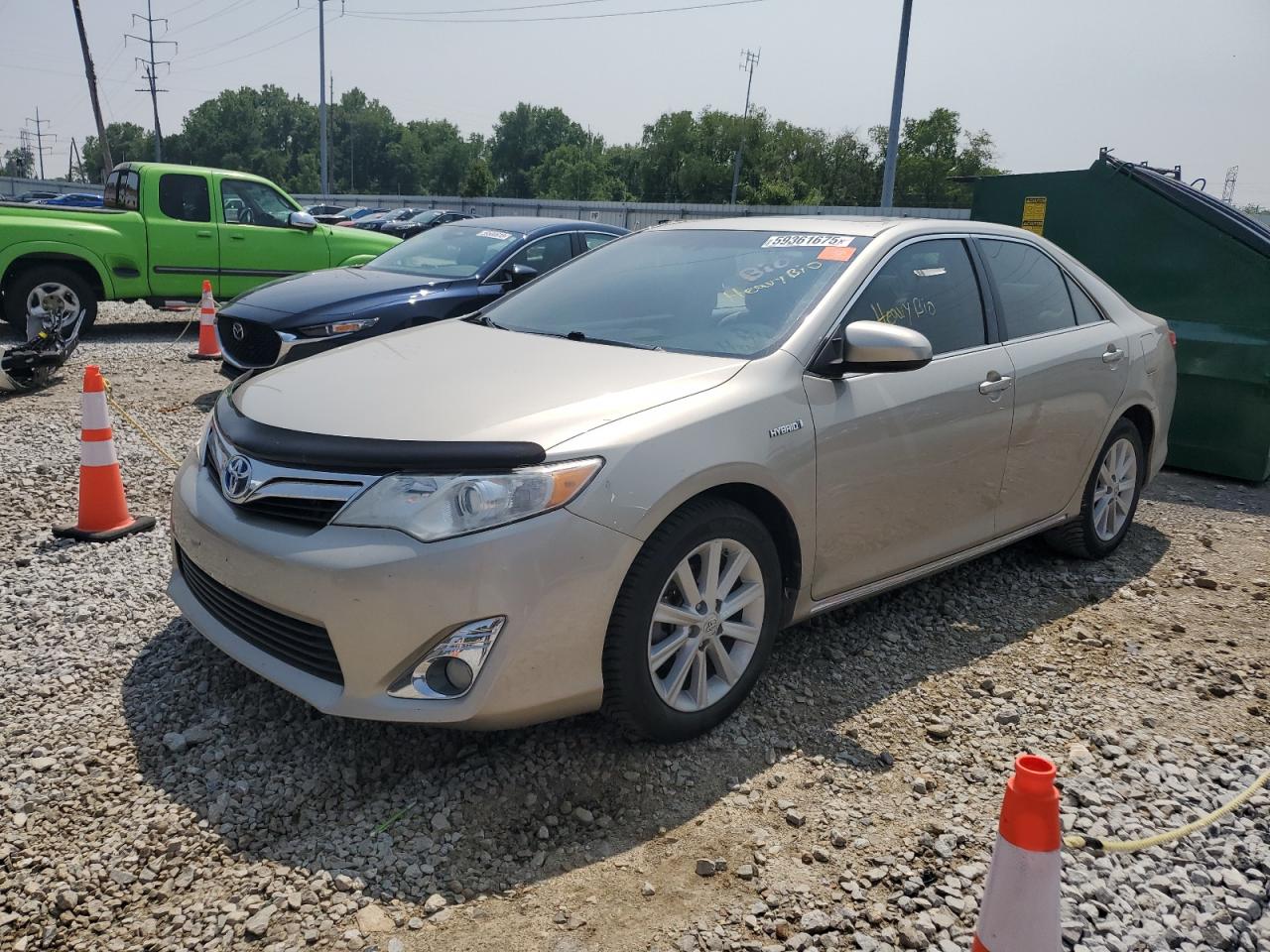 TOYOTA CAMRY HYBRID