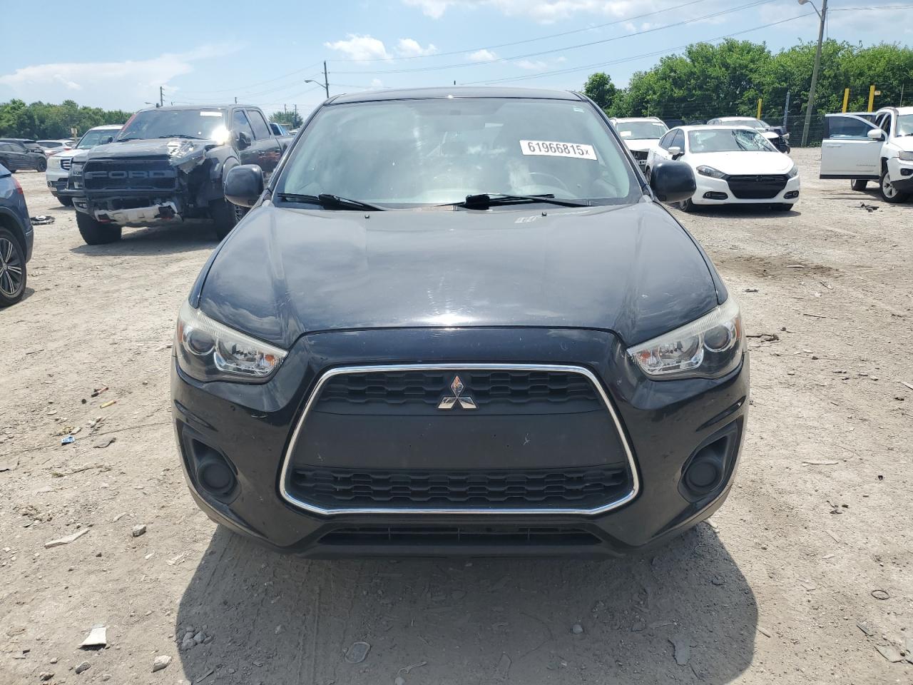 MITSUBISHI OUTLANDER ES