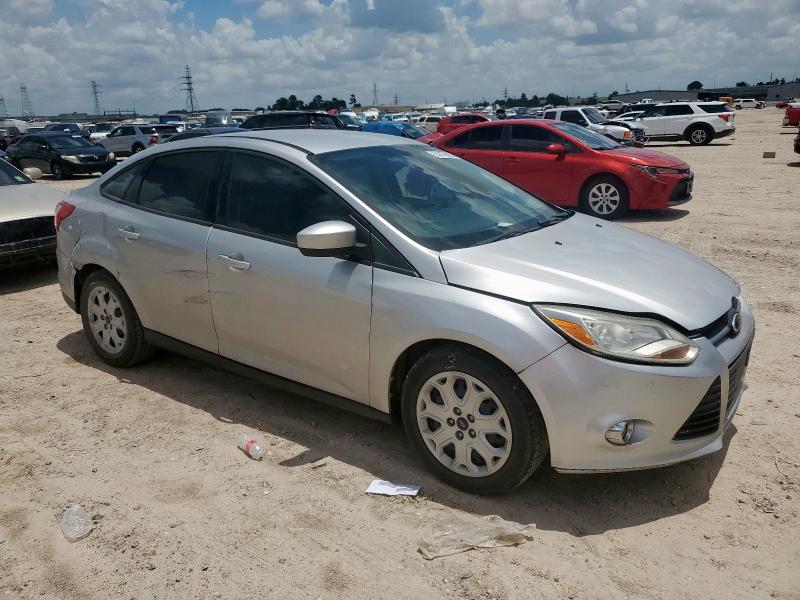 Vin: 1fahp3f29cl287498, lot: 61476855, ford focus se 20124