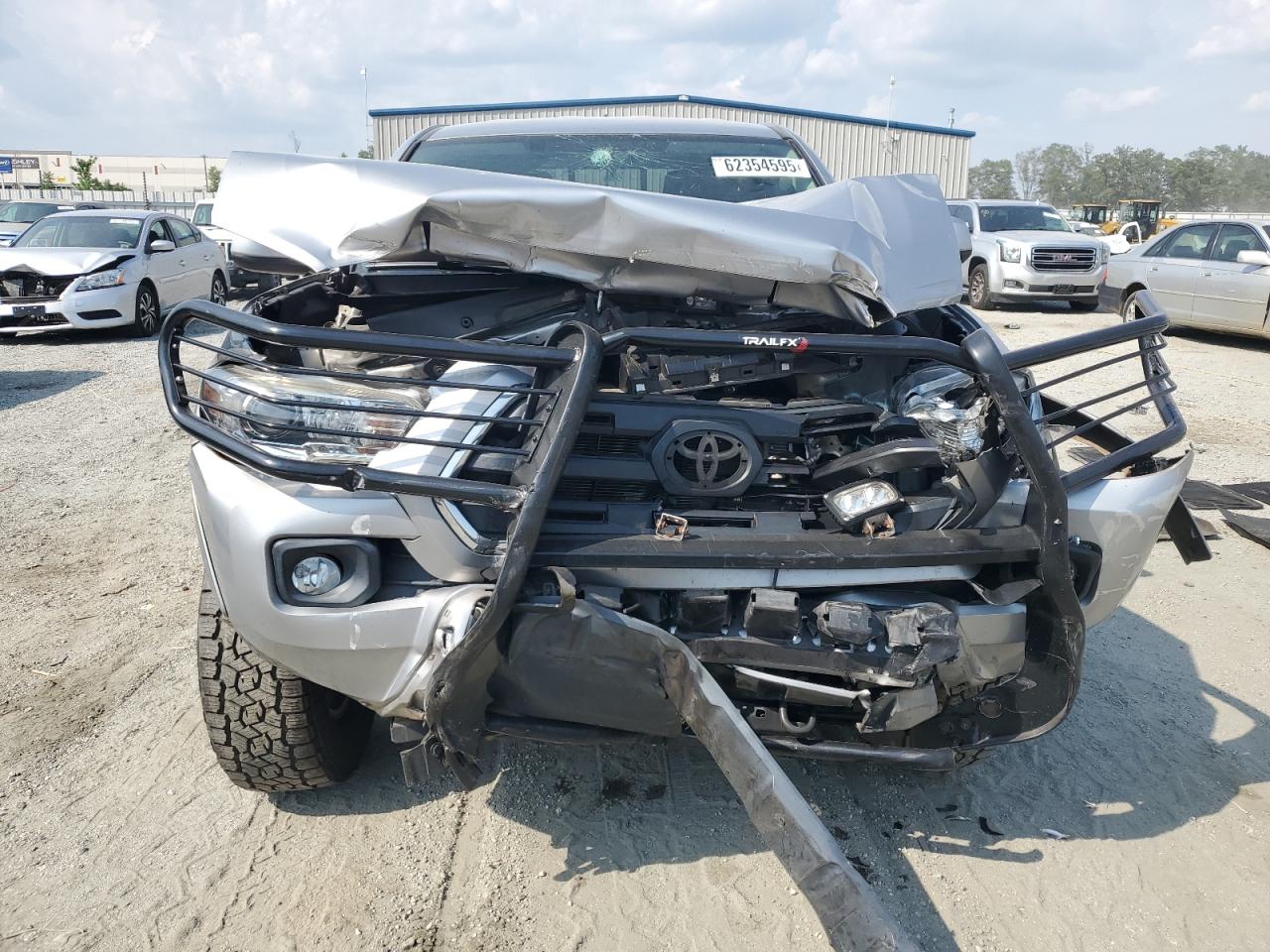 TOYOTA TACOMA ACCESS CAB