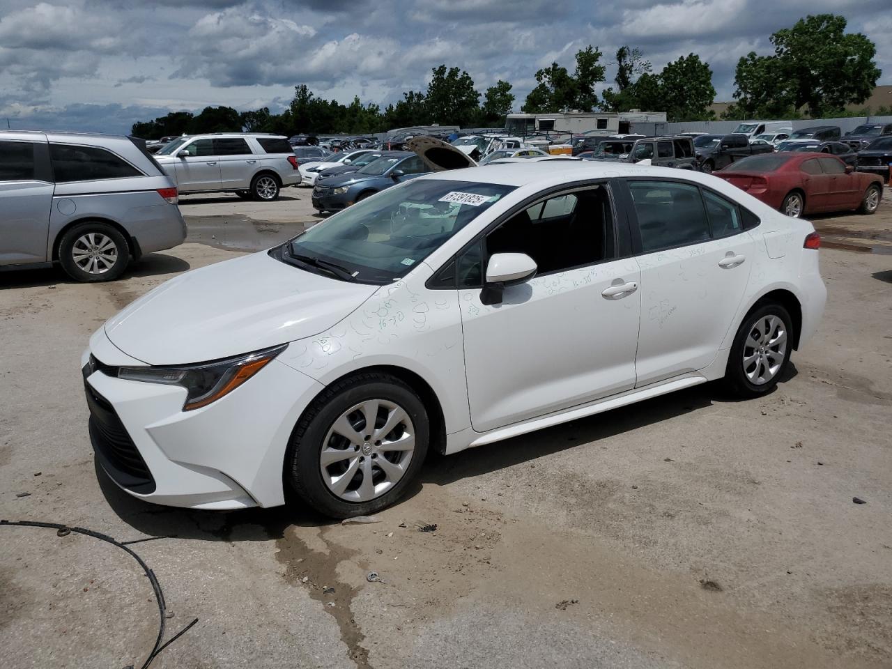 TOYOTA COROLLA LE