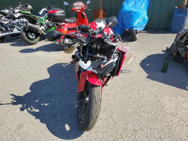 2024 HONDA CBR650 R MLHRH1556R5000561