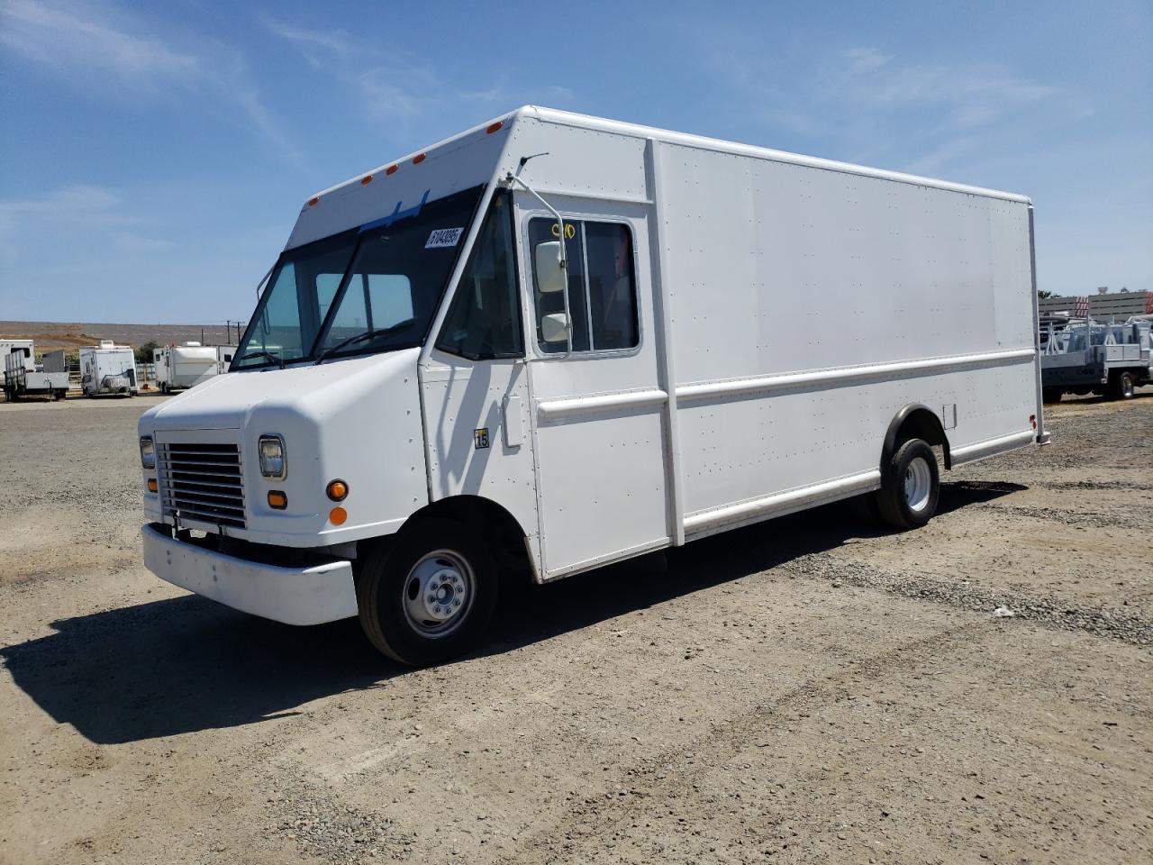 FORD ECONOLINE E450 SUPER DUTY COMMERCIAL STRIPPED CHASSIS