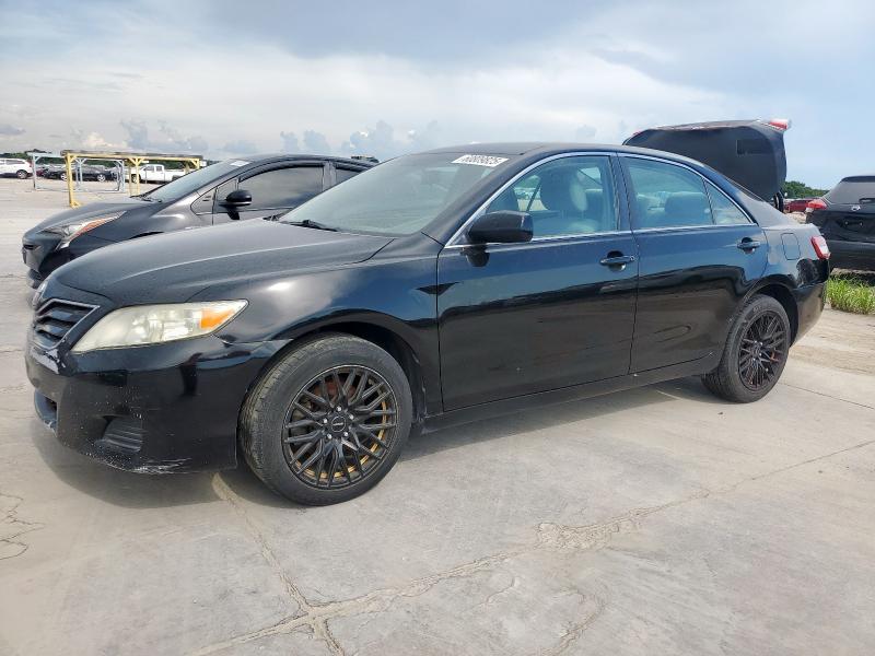 TOYOTA CAMRY BASE