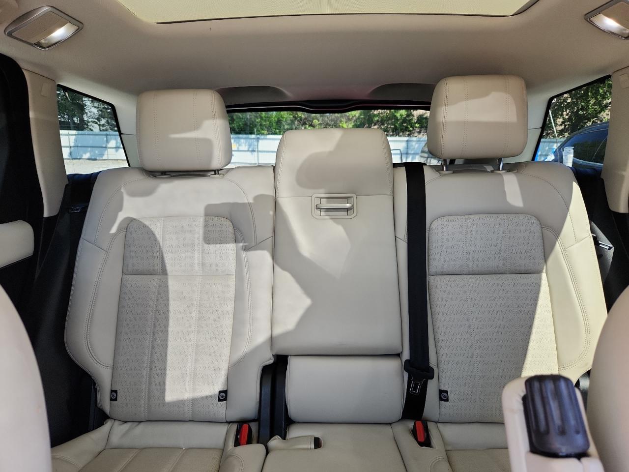 LAND ROVER RANGE ROVER P525 AUTOBIOGRAPHY