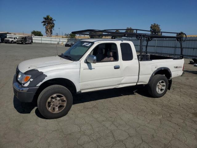 TOYOTA TACOMA XTR