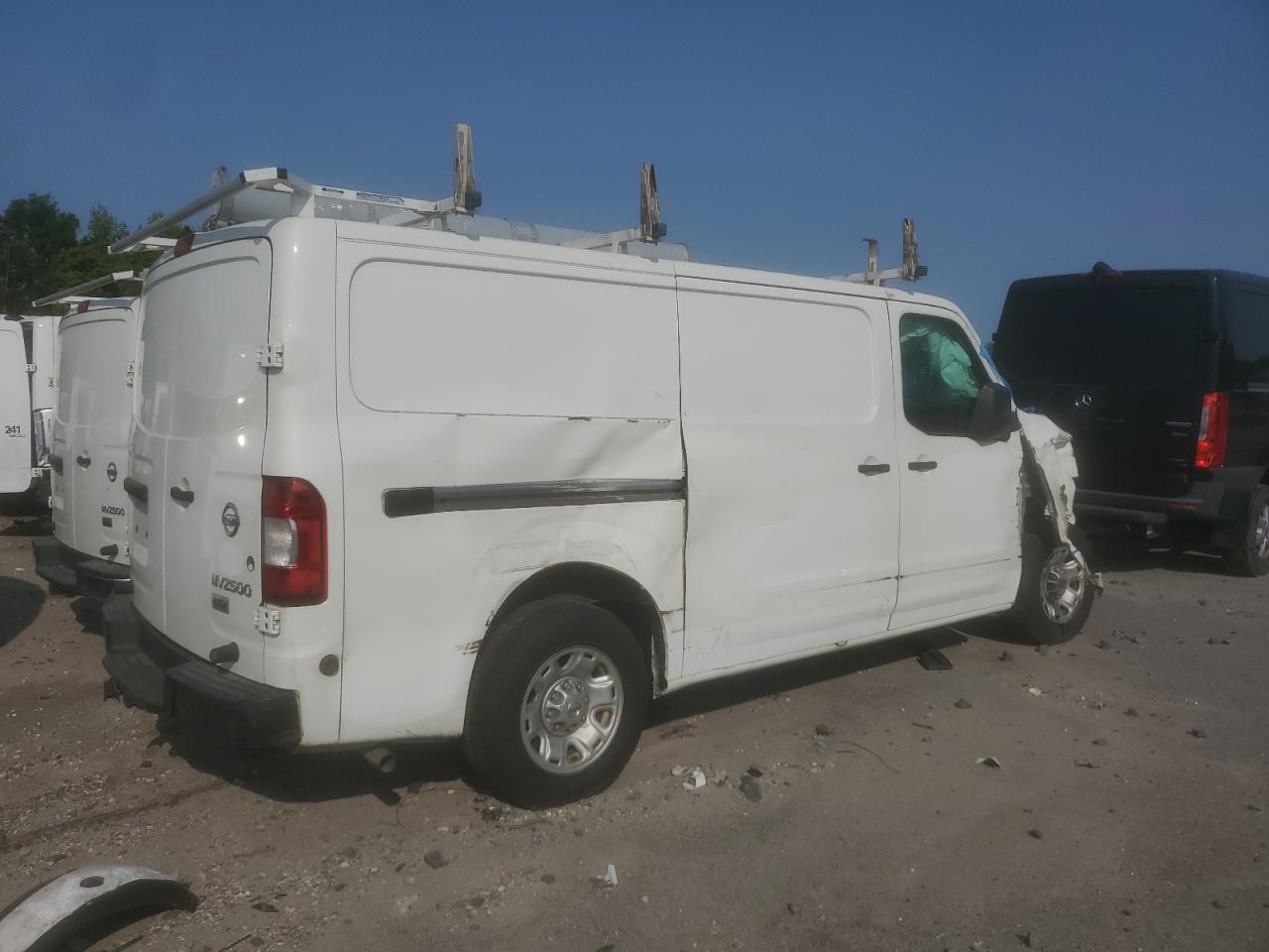 NISSAN NV1500 1500 S