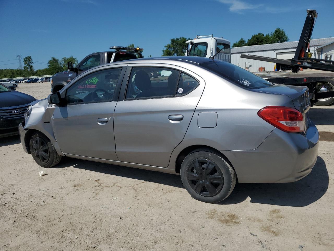 MITSUBISHI MIRAGE G4 ES