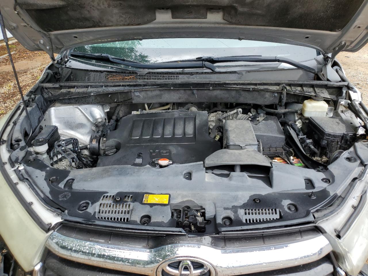 TOYOTA HIGHLANDER XLE