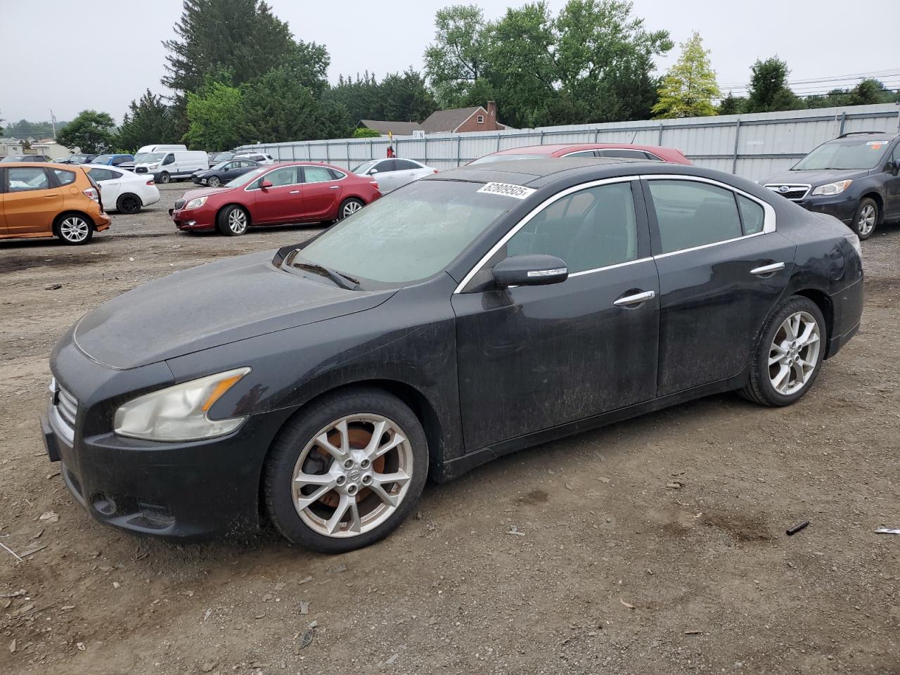 NISSAN MAXIMA S