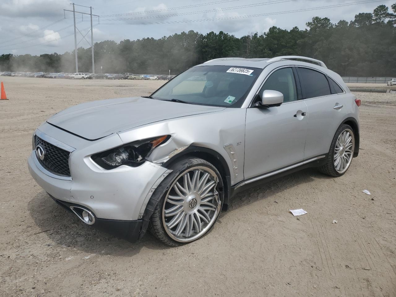 INFINITI QX70
