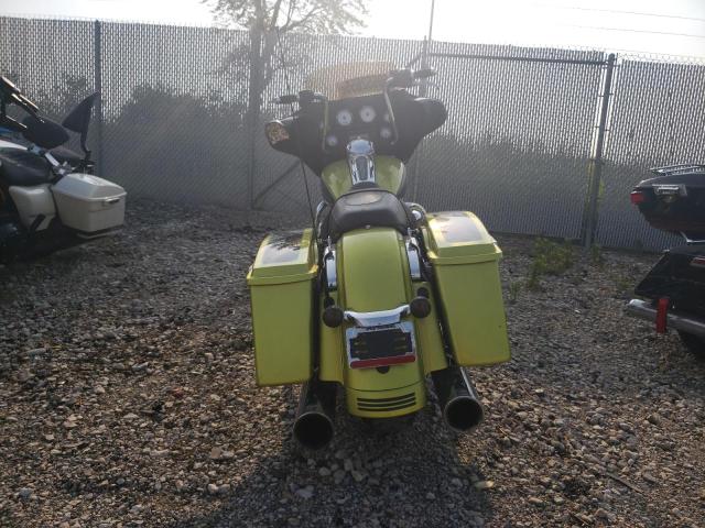 2011 HARLEY-DAVIDSON FLHX 1HD1KB416BB642127