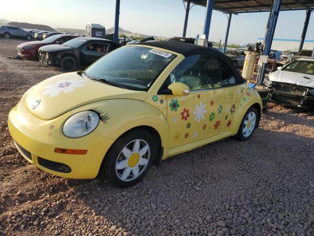 VOLKSWAGEN NEW BEETLE