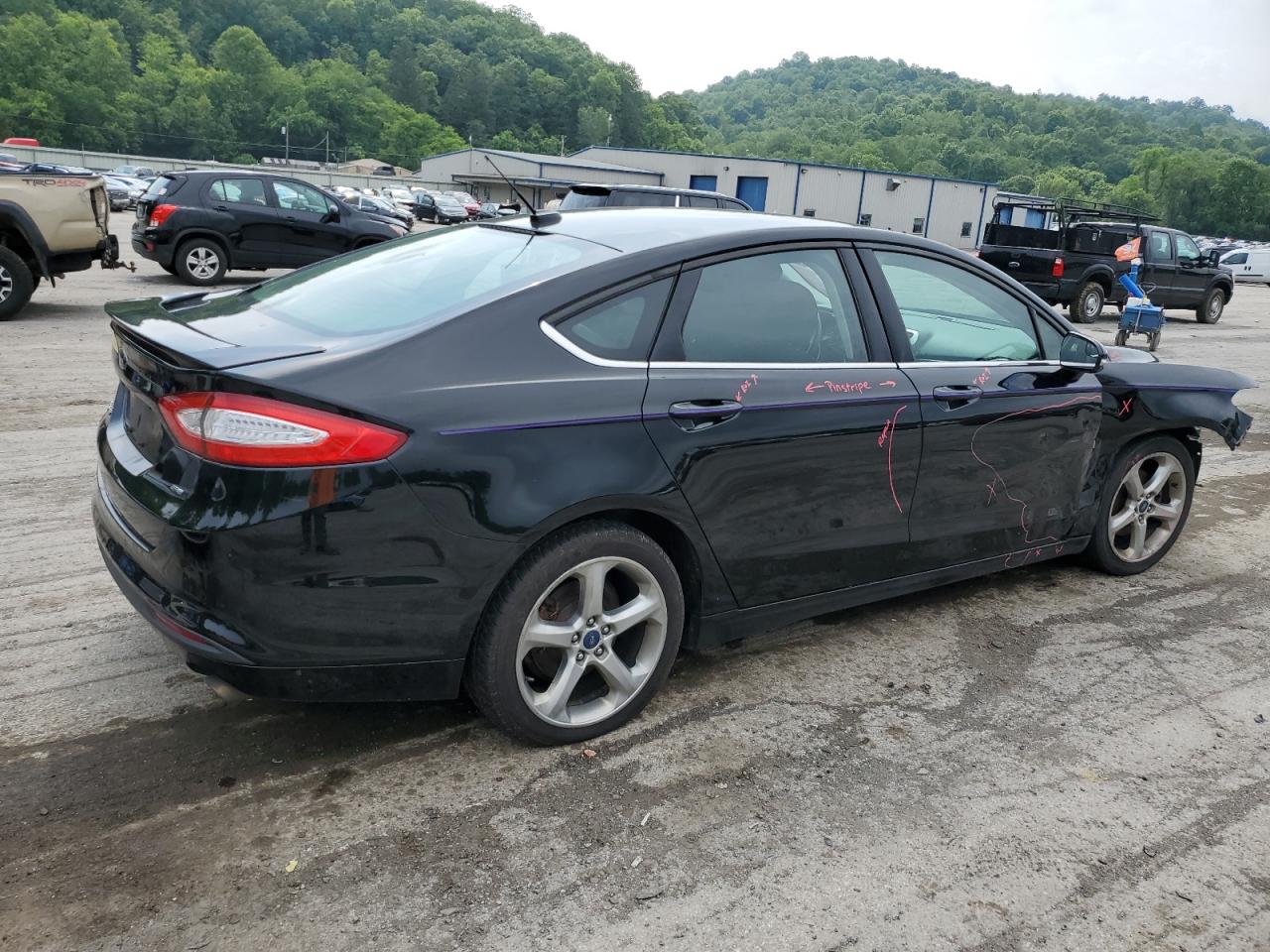 FORD FUSION SE