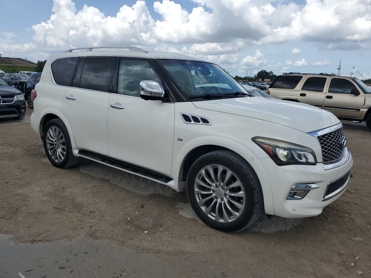 INFINITI QX80