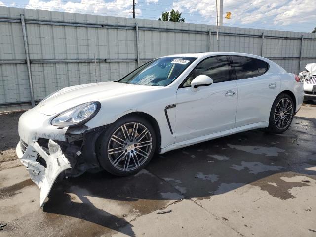 PORSCHE PANAMERA 2