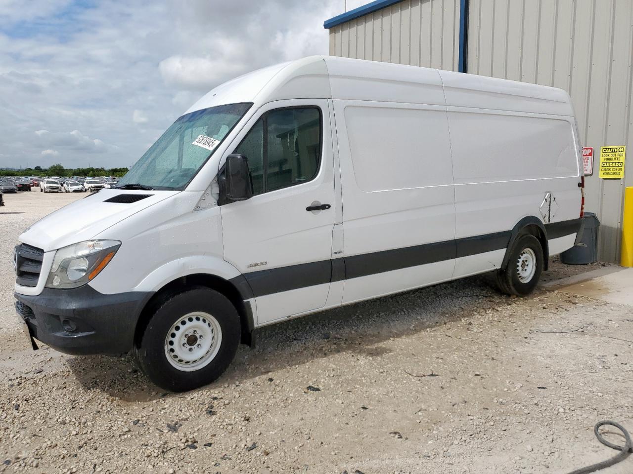 MERCEDES-BENZ SPRINTER 2500