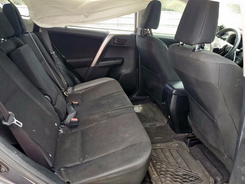 2017 TOYOTA RAV4 LE - JTMZFREV1HJ106400