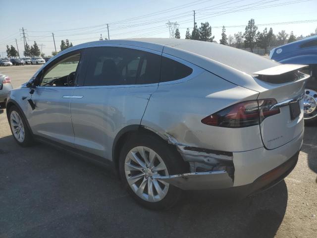 2018 TESLA MODEL X 5YJXCAE20JF089058