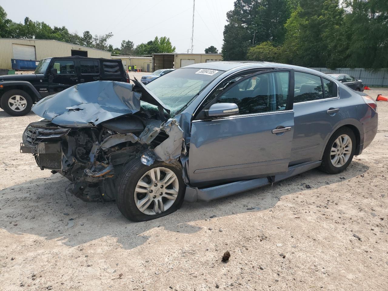 NISSAN ALTIMA BASE