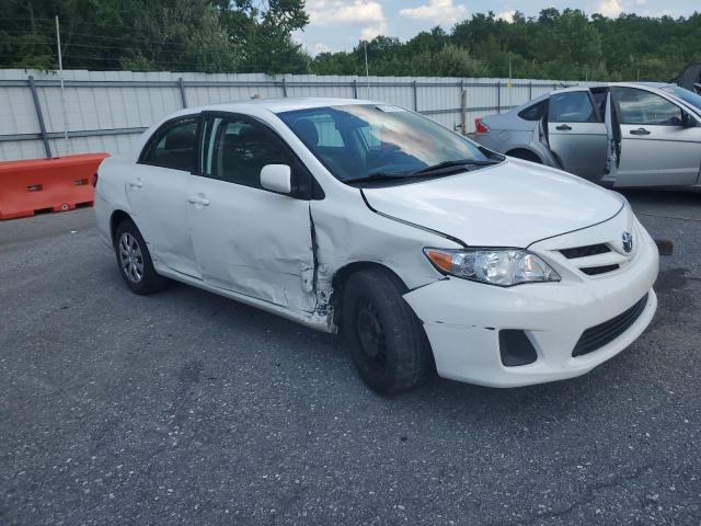 Vin: 2t1bu4ee4bc688697, lot: 62721385, toyota corolla base 20114