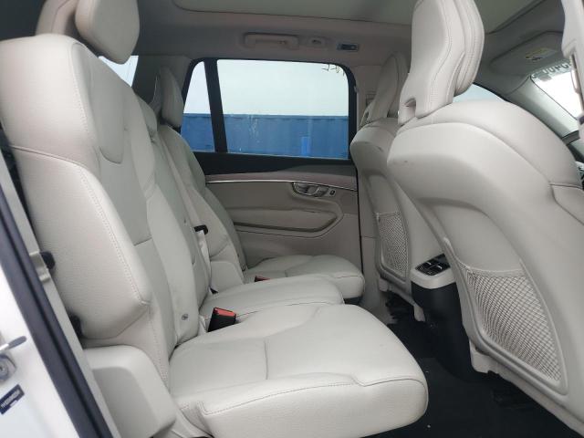 2022 VOLVO XC90 T5 MO YV4102CK6N1832549