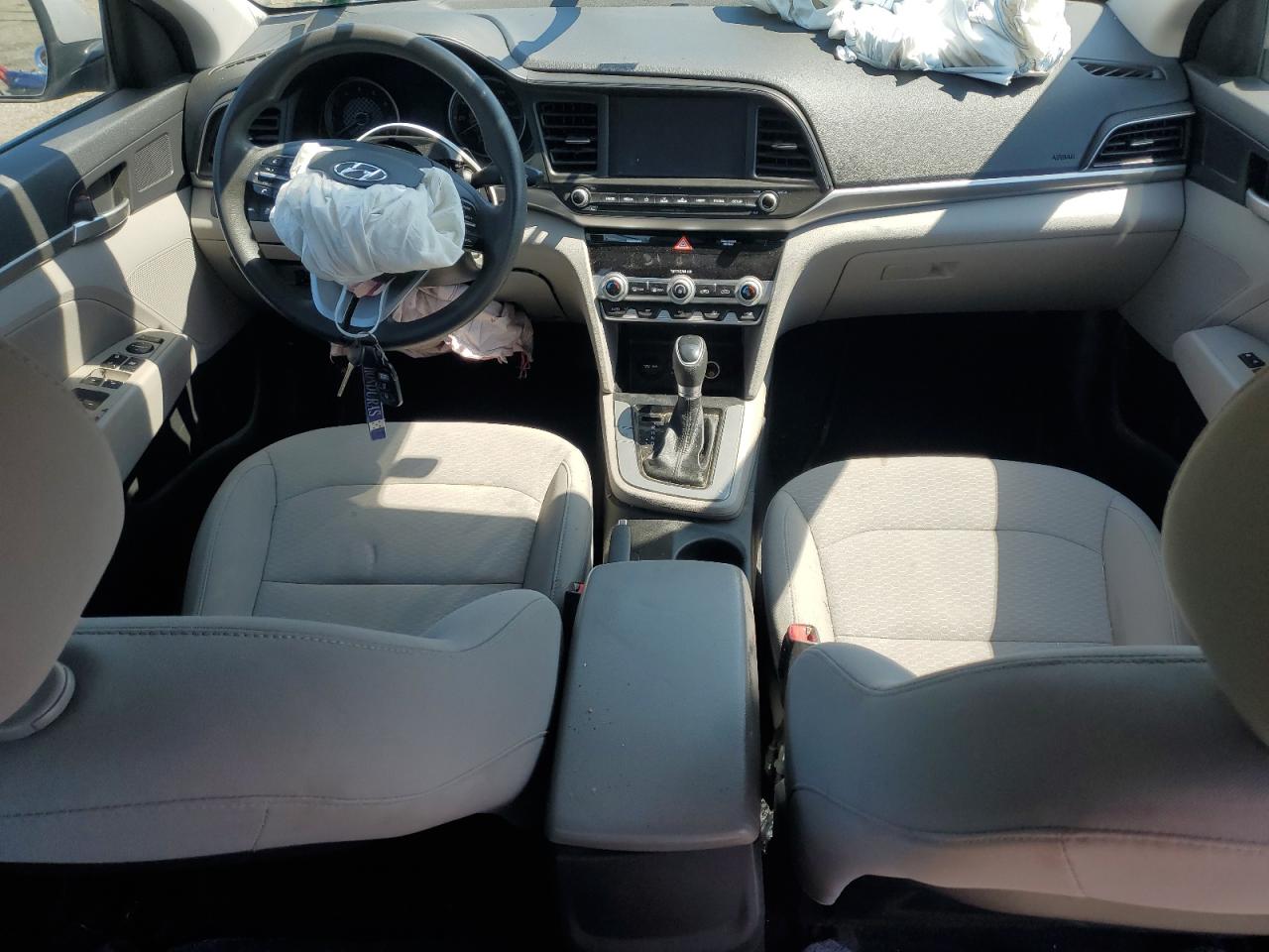 Hyundai Elantra se 2020