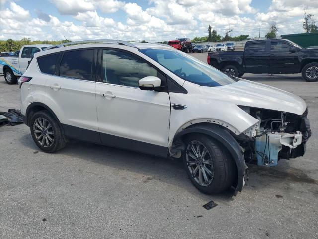 Vin: 1fmcu0j93huc56146, lot: 62213915, ford escape titanium 20174