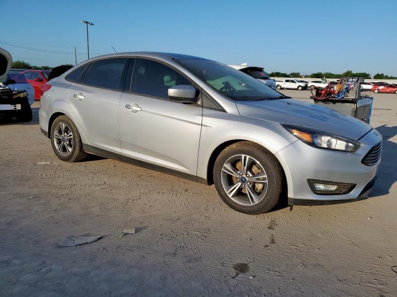 Vin: 1fadp3f2xjl277462, lot: 60360985, ford focus se 20184