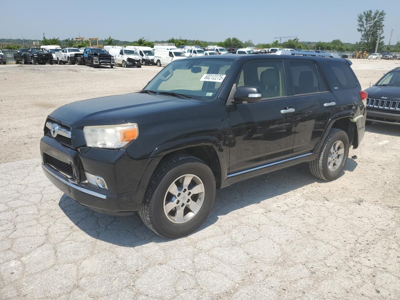 TOYOTA 4RUNNER SR5
