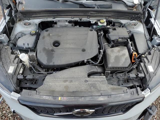 2024 VOLVO XC40 PLUS YV4L12UL7R2323969
