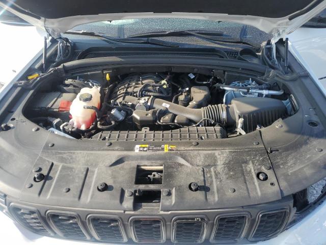 2024 JEEP GRAND CHER - 1C4RJKAG7R8570586