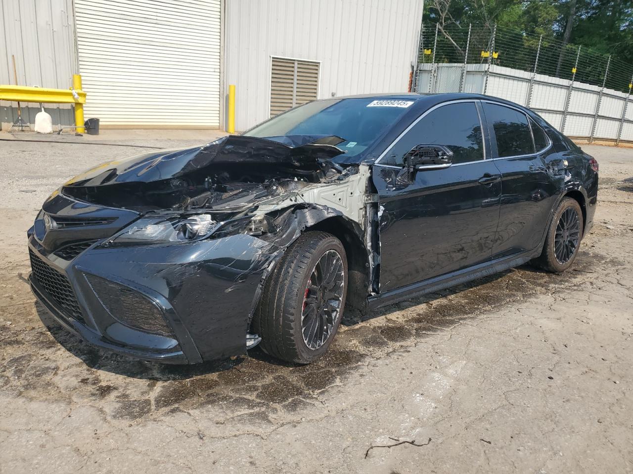 TOYOTA CAMRY SE NIGHT SHADE