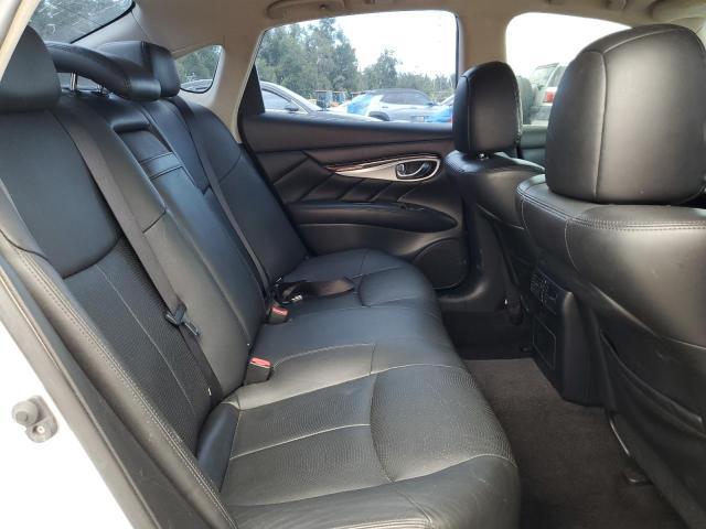 2018 INFINITI Q70 3.7 LU JN1BY1AP2JM180663