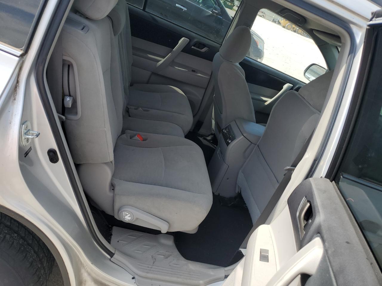 Toyota Highlander 2011
