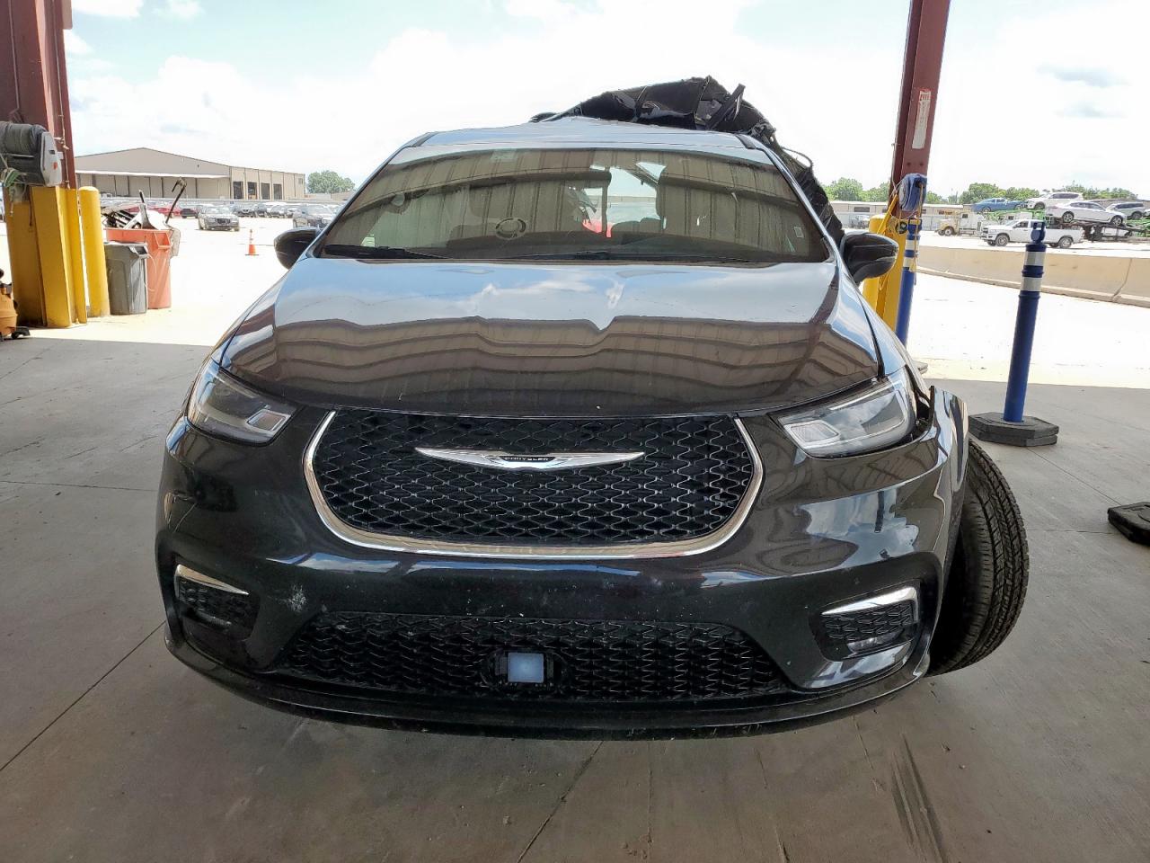 Lot #3208766280 2023 CHRYSLER PACIFICA T