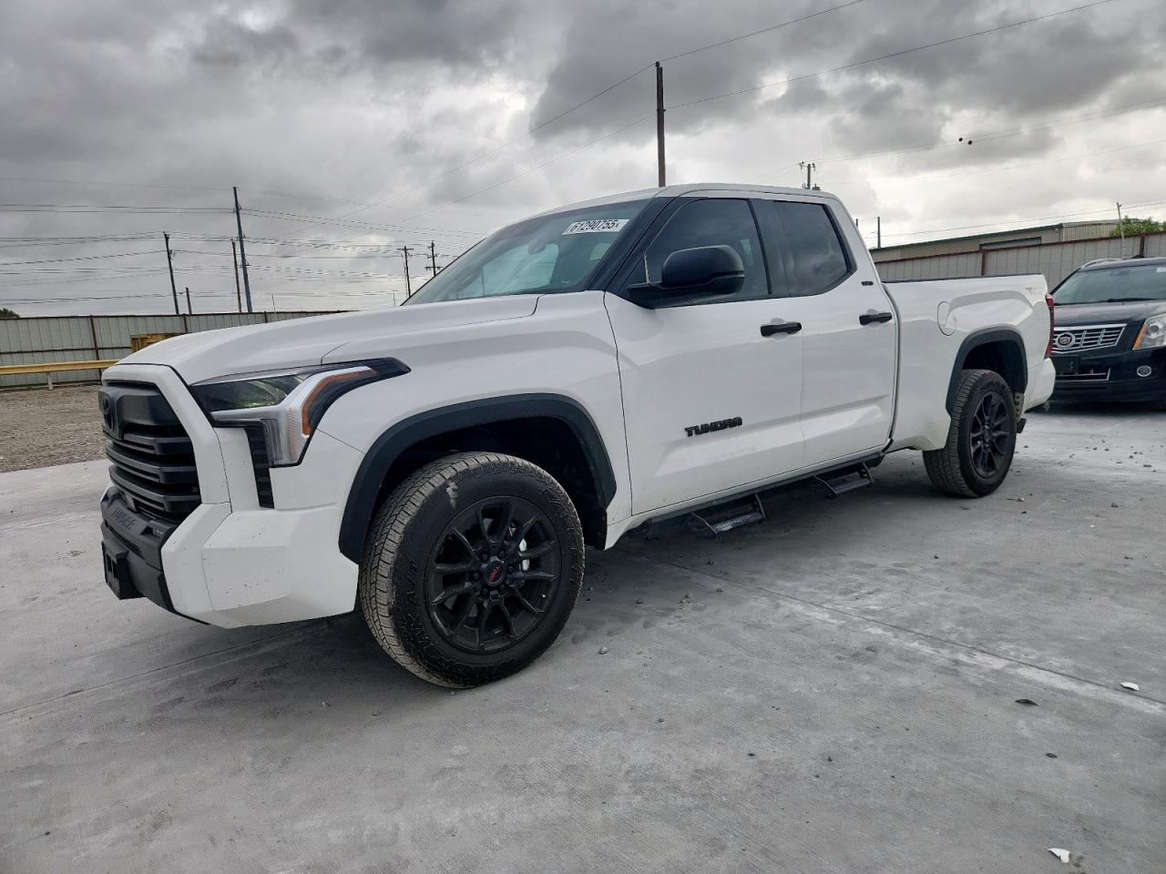 TOYOTA TUNDRA DOUBLE CAB SR