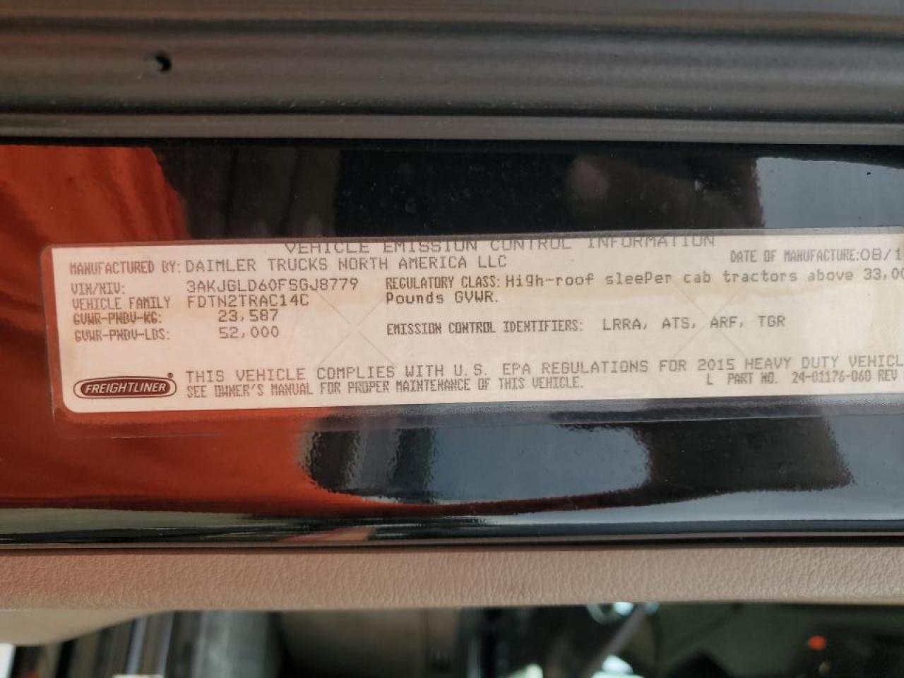 Lot #3191398884 2015 FREIGHTLINER CASCADIA 1