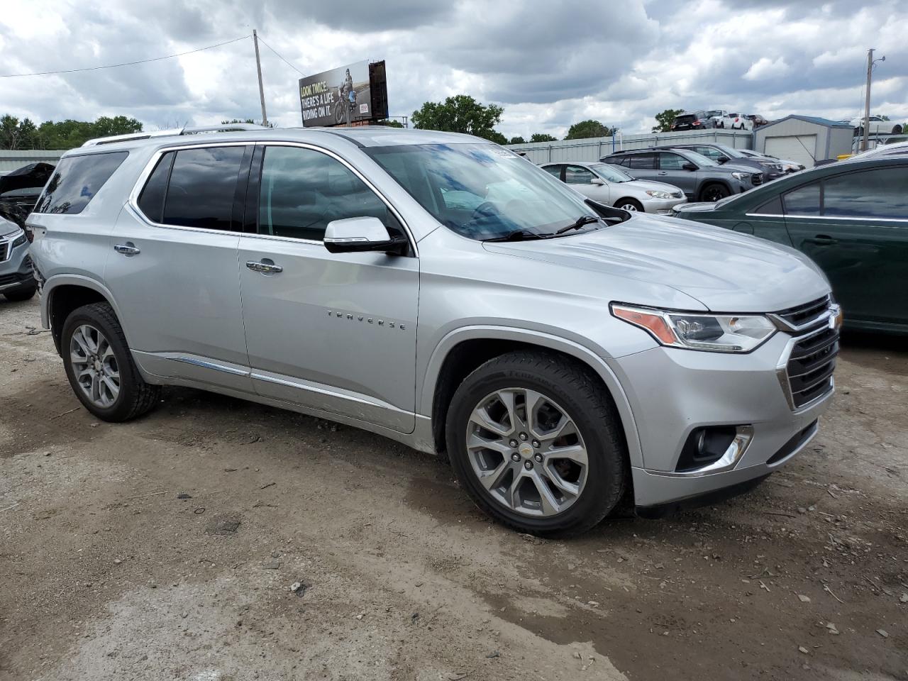 CHEVROLET TRAVERSE 2018