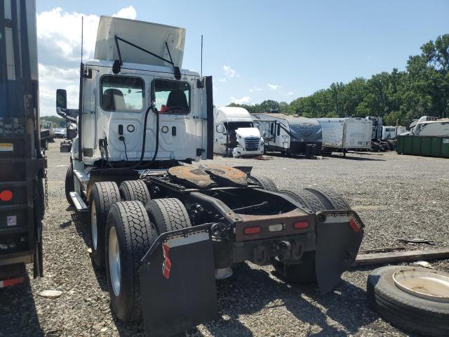 FREIGHTLINER CASCADIA 1 2019 white  diesel 3AKJHLDV9KSKD4765 photo #4
