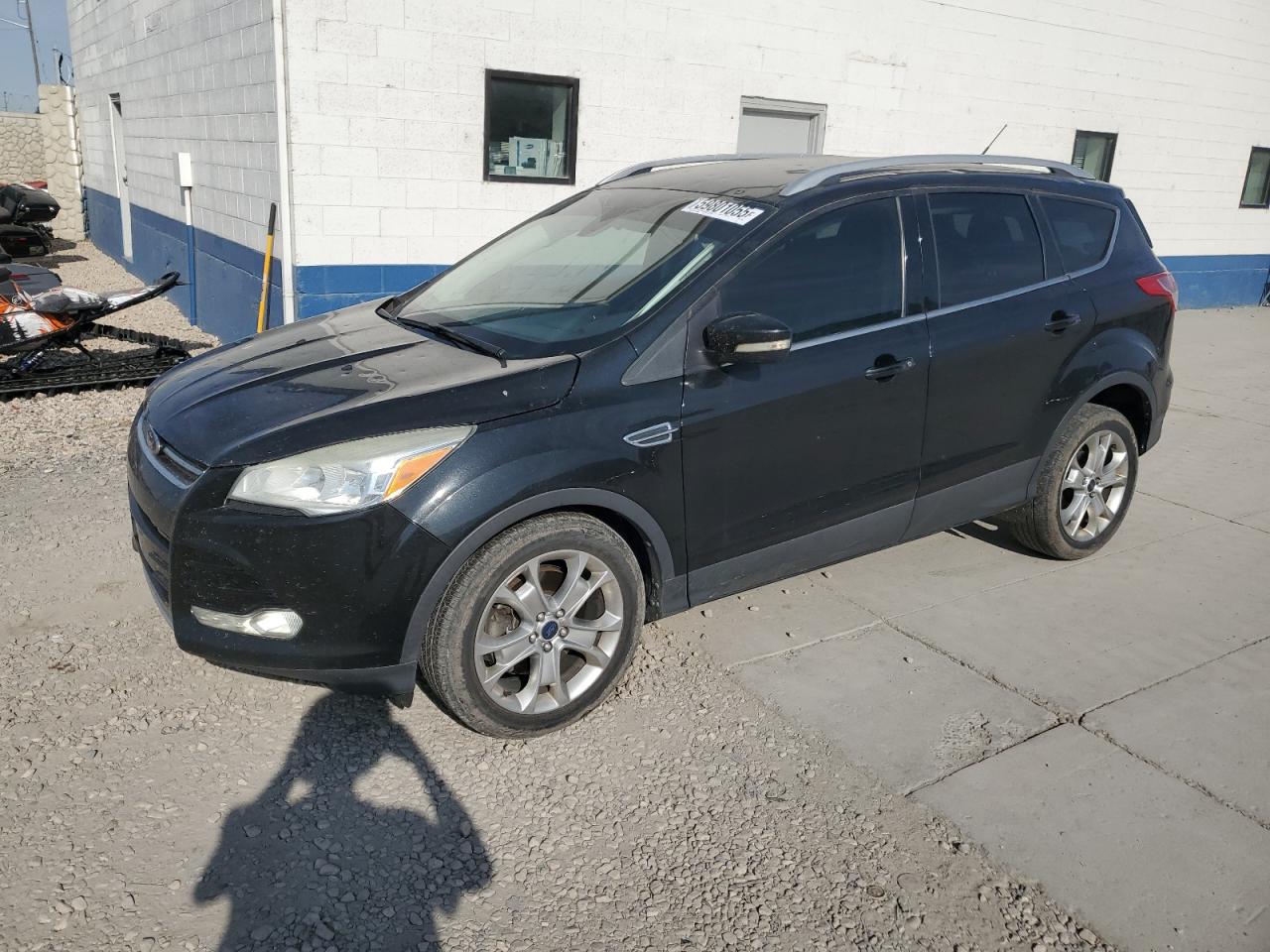 FORD ESCAPE TITANIUM