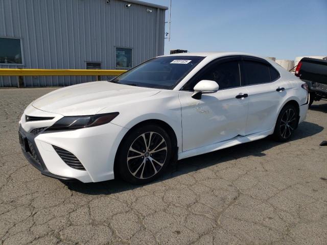 Vin: jtnb11hk0j3058526, lot: 62031525, toyota camry l 2018 img_1