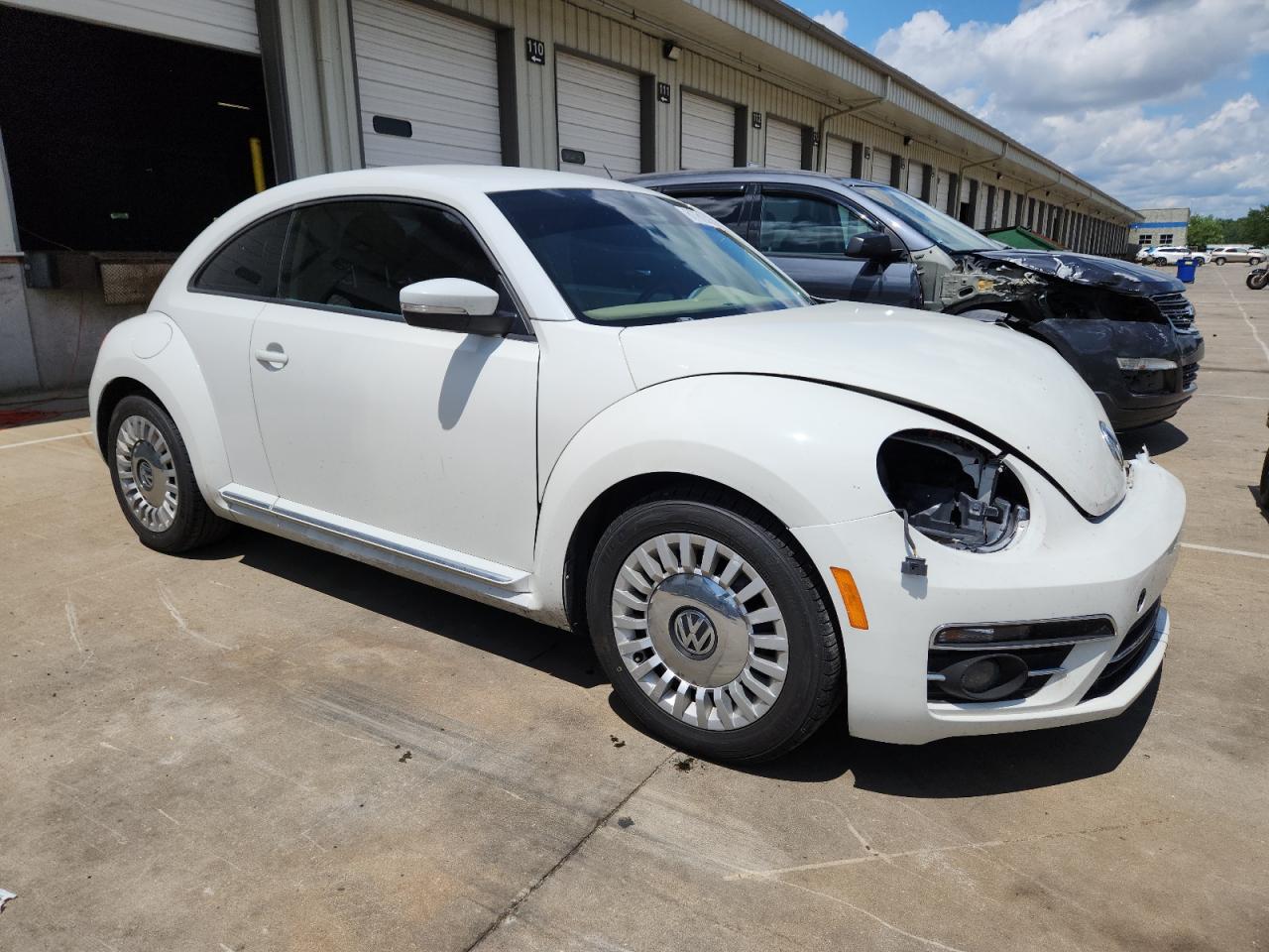 VOLKSWAGEN BEETLE 1.8T