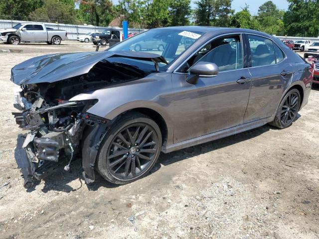 TOYOTA CAMRY XSE