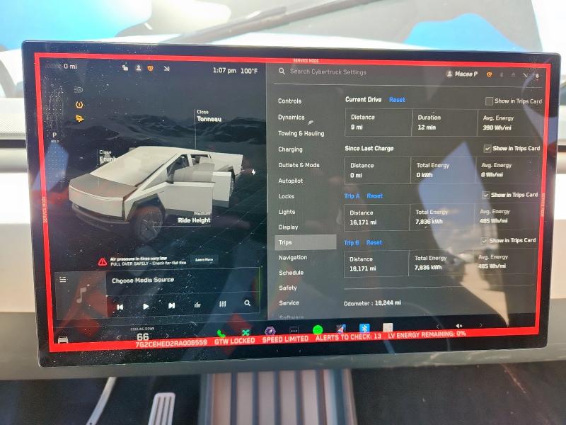 2024 TESLA CYBERTRUCK 7G2CEHED2RA006559