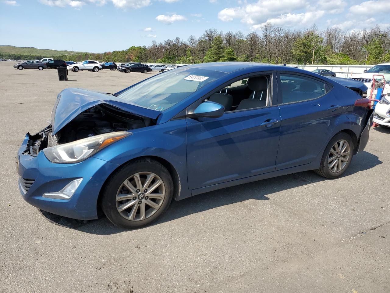 HYUNDAI ELANTRA SE