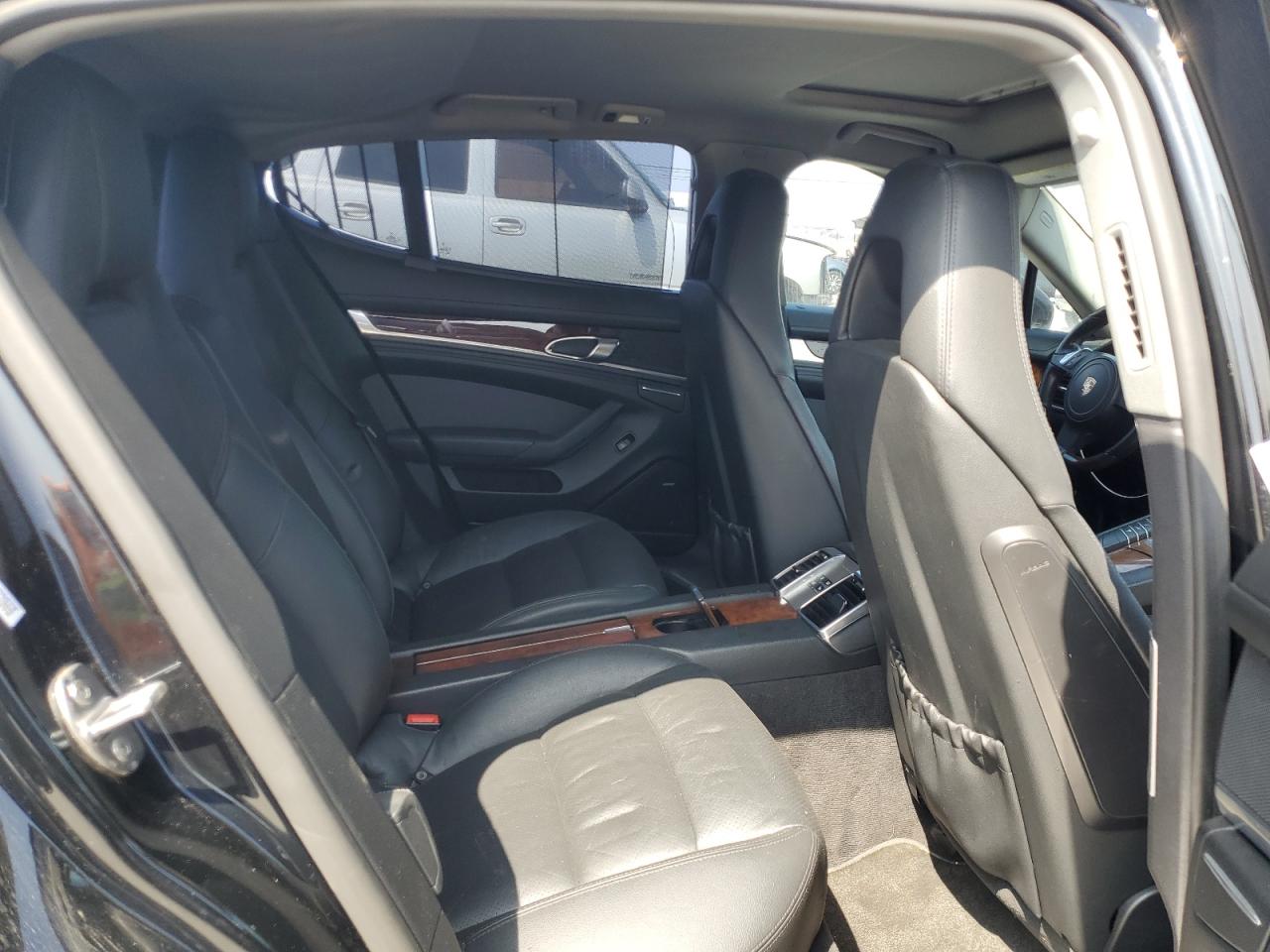 PORSCHE PANAMERA S HYBRID