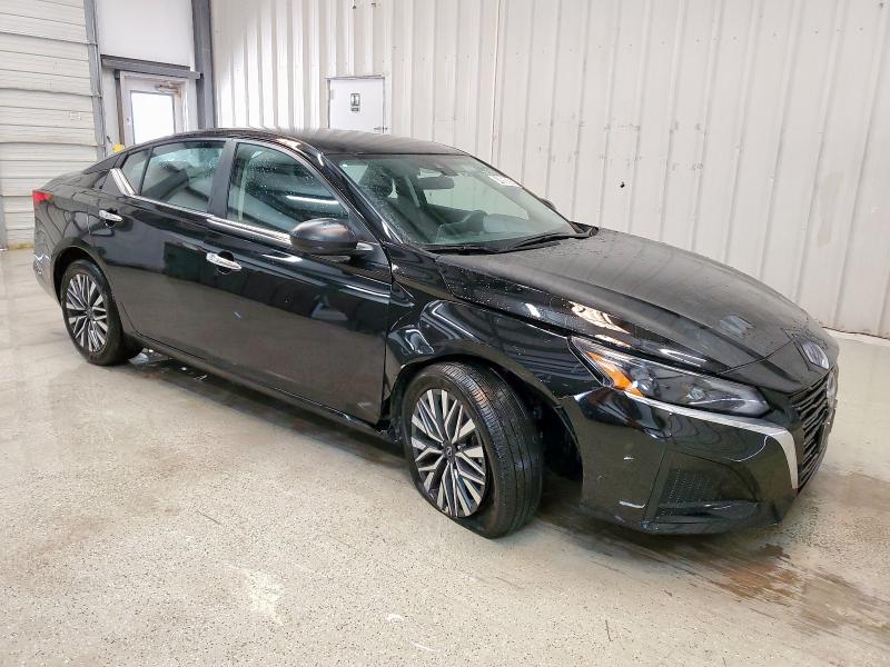 Vin: 1n4bl4dv5sn321962, lot: 61850245, nissan altima sv 20254