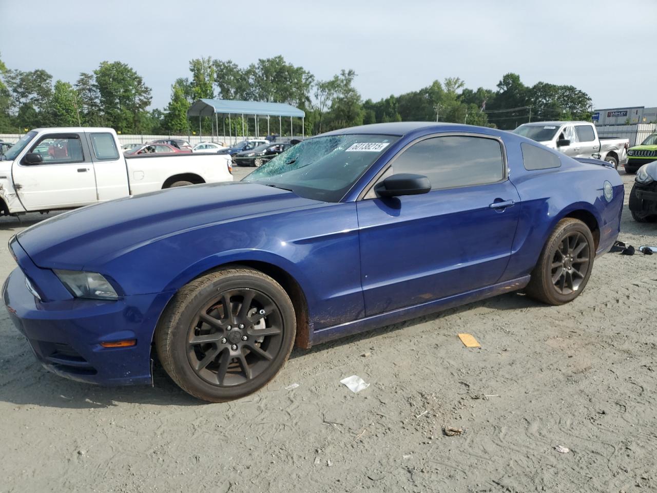 FORD MUSTANG