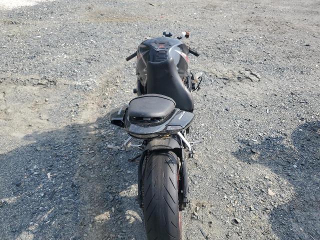 2006 SUZUKI GSX-R1000 JS1GT76A162102896